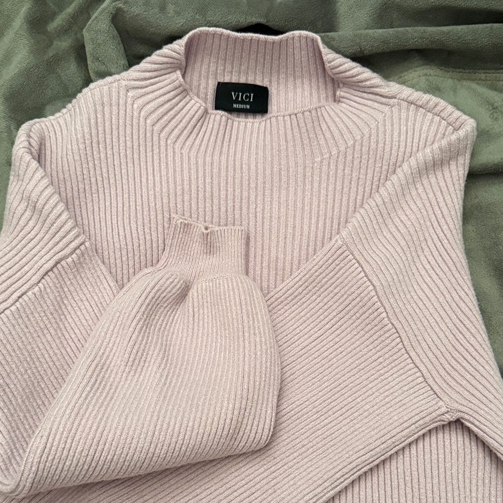 VICI Sweater Bundle: Soft Ribbed Knit Sweaters in Pastel Pink and Dusty Blue - Picture 3 of 3